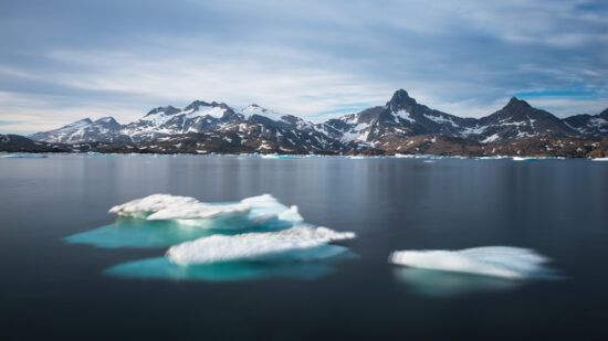 Floating icebergs #